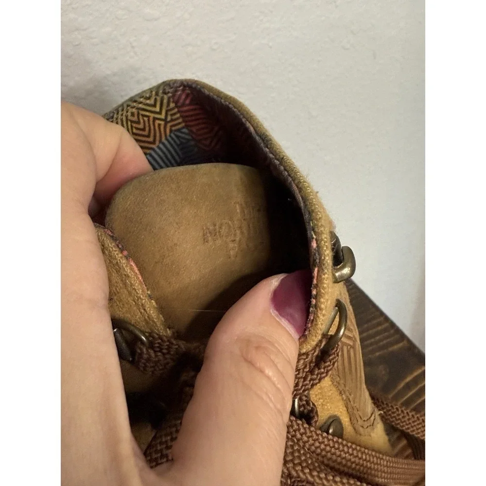 The‎ North Face Womens Size 8 M Brown Suede Laces Ankle Casual Boots